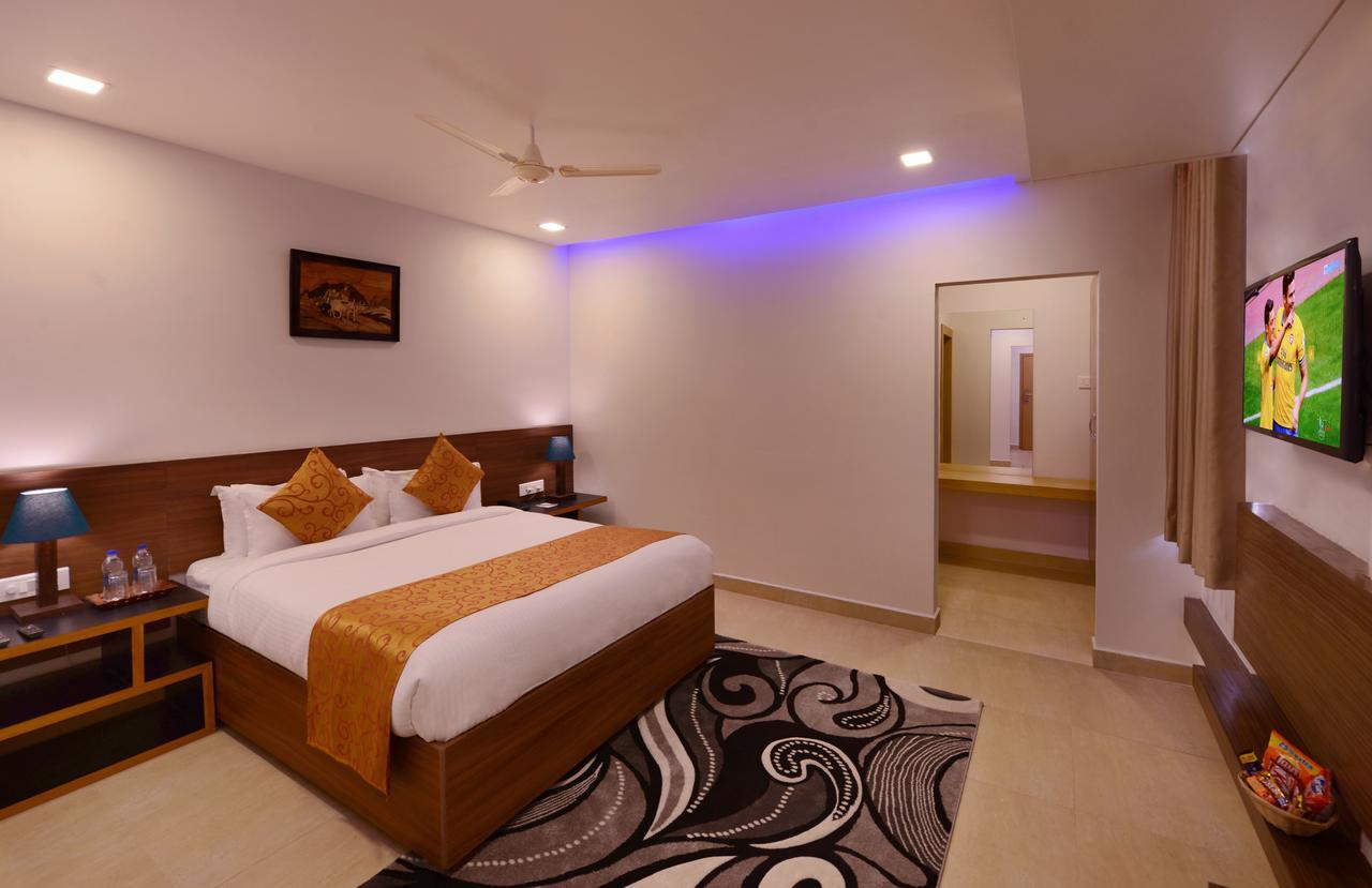 Clarks Inn Hampi Kamalapur Ngoại thất bức ảnh