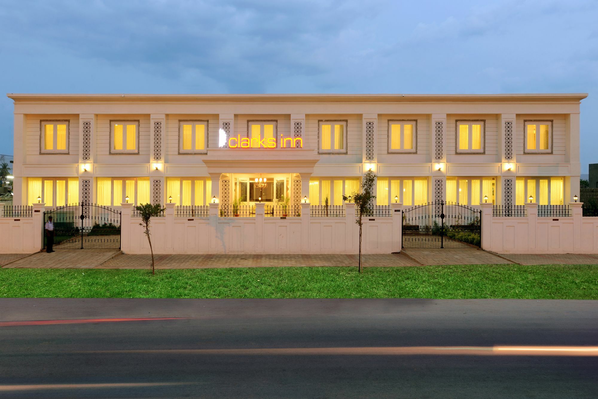 Clarks Inn Hampi Kamalapur Ngoại thất bức ảnh